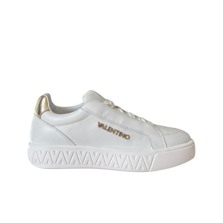 VALENTINO SNEAKER IN LEATHER TOTAL WHITE CON LOGO LETTERING IN METALLO GOLD