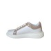 VALENTINO SNEAKER IN LEATHER WHITE DA DONNA CON INSERTI NUDE IN VERNICE E LOGO LETTERING 