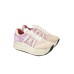 Premiata BETH_6713 Sneakers con tomaia realizzata con una texture traforata in pizzo e suede beige e rosa da donna