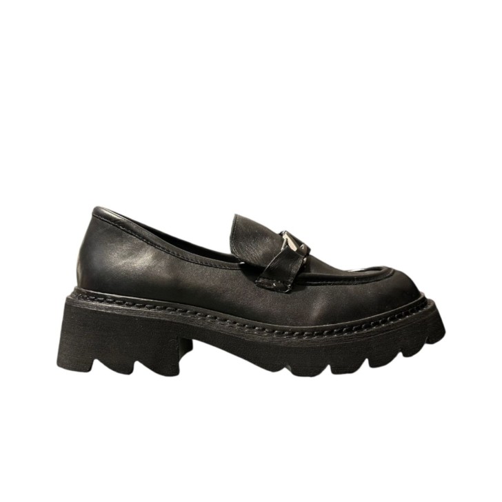 4US MOCASSINO IN LEATHER BLACK CON LOGO LETTERING IN METALLO