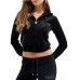 JUICY COUTURE FELPA CORTA IN CINIGLIA BLACK CON CAPPUCCIO E LOGO LETTERING IN STRASS ARGENTO