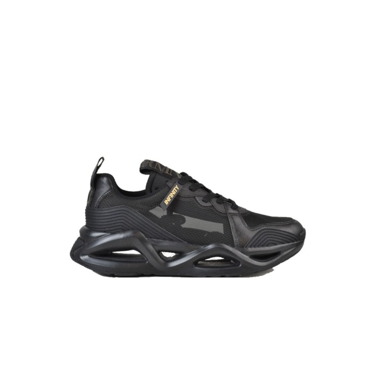 EA7 EAMPORIO ARMANI SNEAKER TRIPLE BLACK GOLD